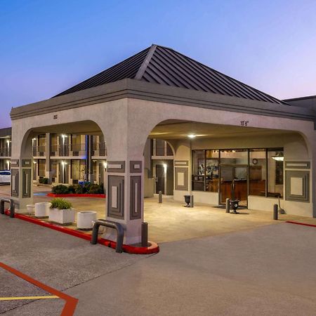 Super 8 By Wyndham Longview/North Motel Bagian luar foto
