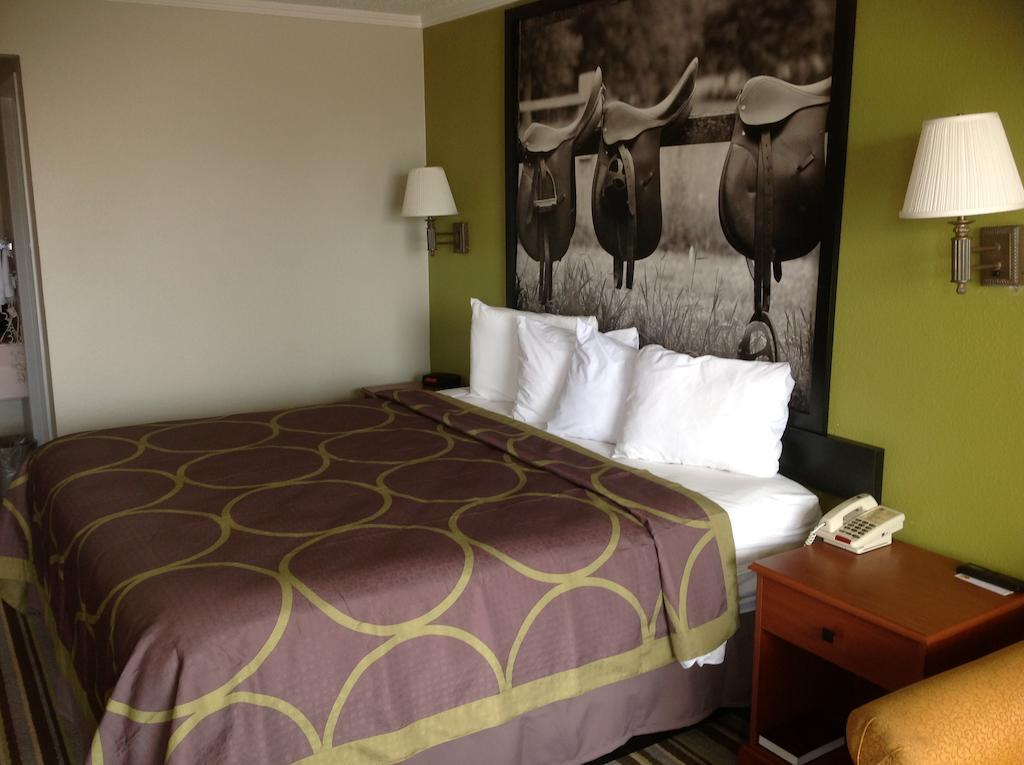 Super 8 By Wyndham Longview/North Motel Ruang foto